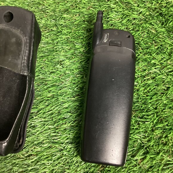 Vintage Sanyo Dual Band 3000 Mobile Phone - Picture 6 of 12